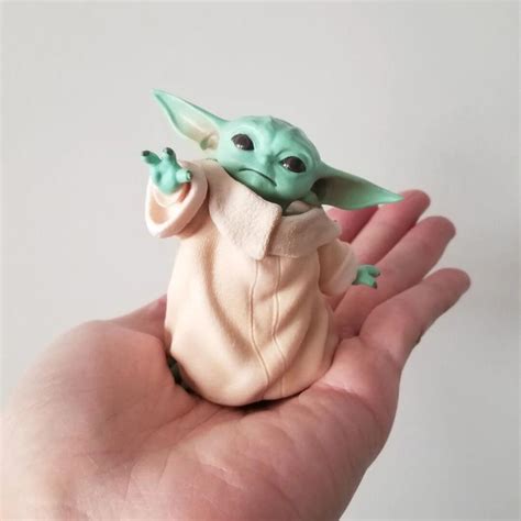 Baby Yoda Mini Master Action Figure Star Wars Mandalorian Jedi 8cm