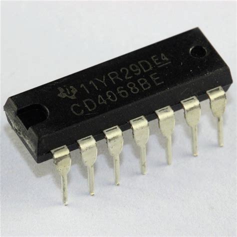 DIP CD4068BE Gate / Inverter / Logic NAND Gate Chip
