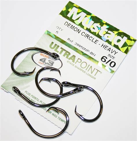 Mustad 39950NP-BN Demon Perfect Circle Hooks Size 6/0 Jagged Tooth Tackle