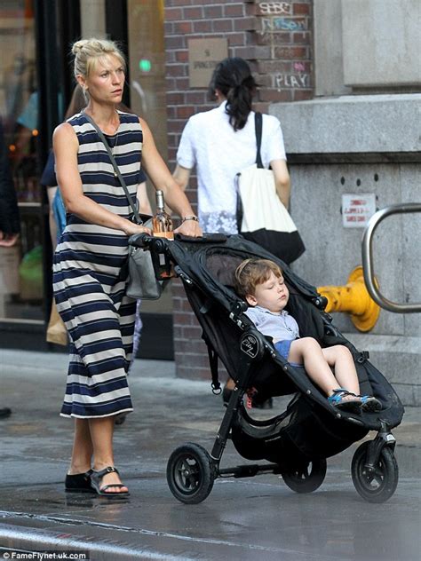 Claire Danes Strolls With Her Son In New York After Being Nominated For Emmy Award Daily Mail