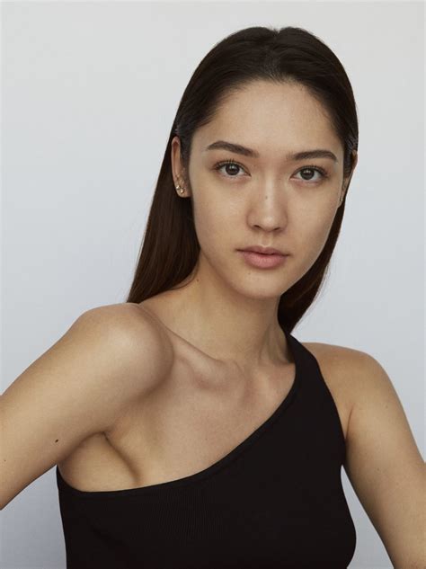 Aimee Cheng Bradshaw Female Model Basic Models Singapore Modelling