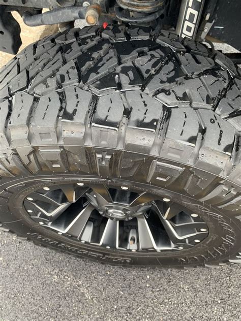 Nitto Ridge Grapplers 35x1250 With 18inch Fuel Assault Matte Black For