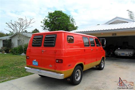 1972 Dodge B100 Van Base Standard Cargo Van 2 Door 37l