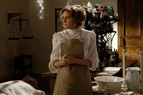 Hélène Joy stars as Doctor Julia Ogden in Murdoch Mysteries Murdoch