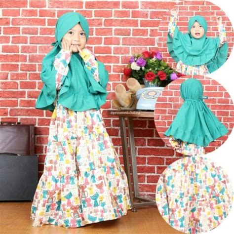 Contact model rambut perempuan on messenger. Baju Muslim Anak Perempuan Jaman Sekarang | Baju muslim ...