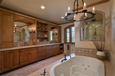 Remember these features when looking for the best alcove bathtub. Extra Large Soaking Tubs | The master bathroom is divine ...