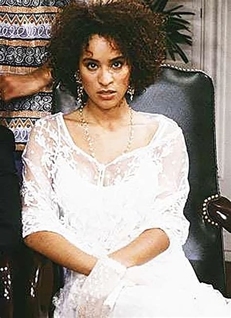 Karyn Parsons Nude Pics And Scenes Compilation Scandal