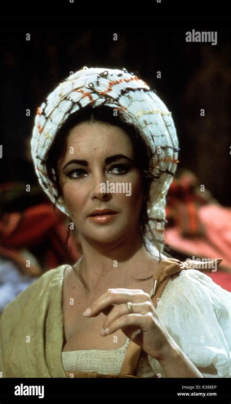 The Taming Of The Shrew Elizabeth Taylor Date 1967 Stock Photo Alamy