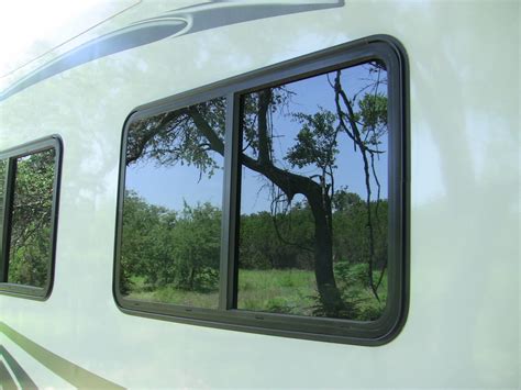 Rv Windows Fifth Wheel Pictorial Guide