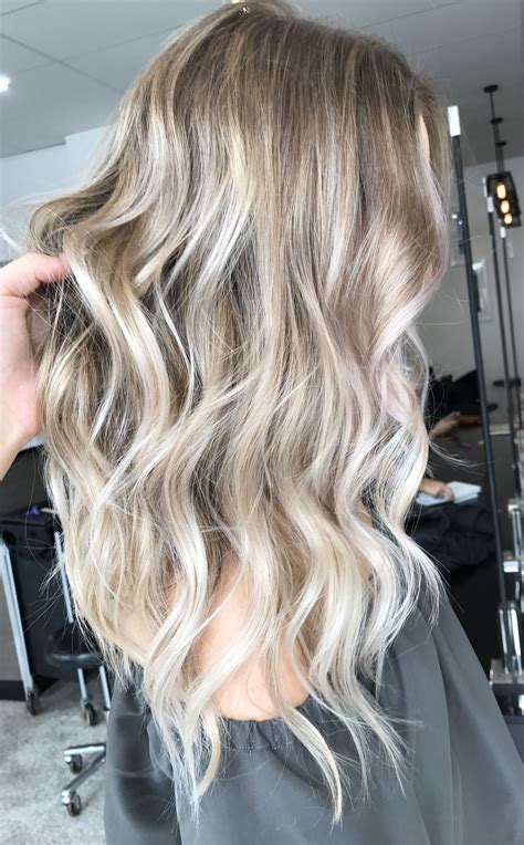 Instagram Kaitlinjadehairartistry Hair ️ Lived In Hair Colour Blonde Bronde Brunette Golden