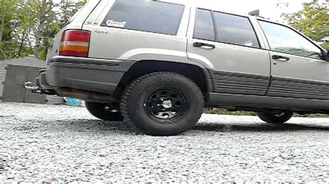 95 Jeep Grand Cherokee Straight Piped - YouTube