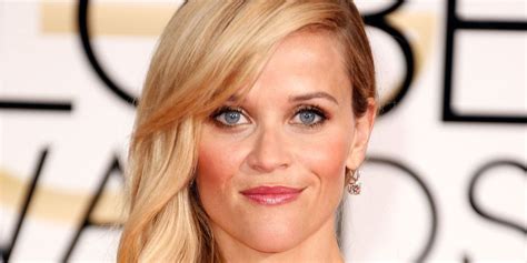 Reese Witherspoon Golden Globe Makeup How To Get Shimmery Gold Makeup