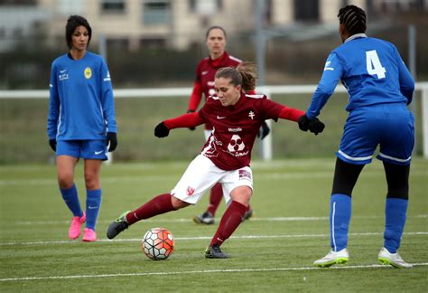 The club was formed in 1932 and plays in ligue 1, the first level in the french football league system. Sport | FC Metz : un nouveau renfort venu de Nancy