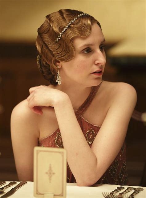 Laura Carmichael As Lady Edith Crawley In Downton Abbey S E Downton Abbey Hairstyles