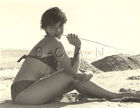 Org Vintage Amateur Semi Nude S S Rp Legs Bikini Beach Endowed