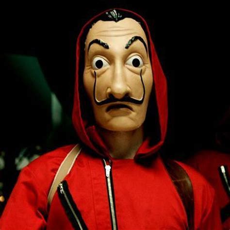 Gamart ma subito dopo ha un attacco di cuore e muore. Netflix, no nos tomes el pelo: 'La Casa de Papel' no es ...