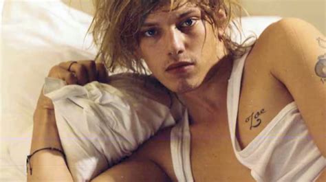 Jamie Campbell Bower Exposes Beautiful Ass Naked Male Celebrities