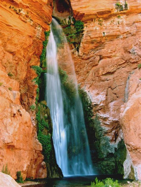 The 8 Best Grand Canyon Waterfalls You Can Hike To