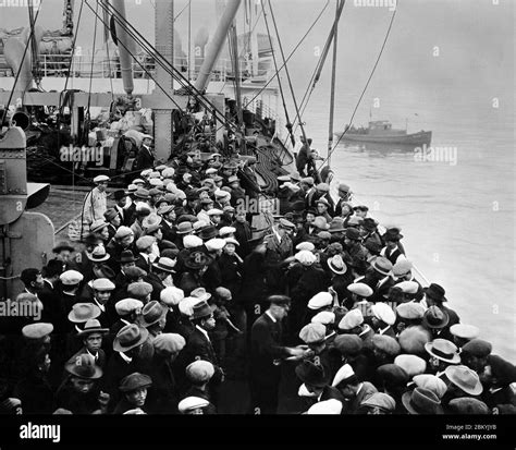 Spanish Immigrant Ellis Island Hi Res Stock Photography And Images Alamy