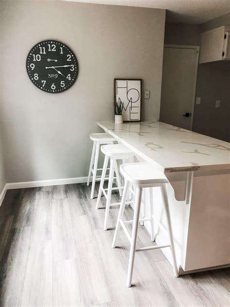 Barter online with locals we are a start up based out of sacramento california. Roseville Flip - Home Staging - mint home staging company