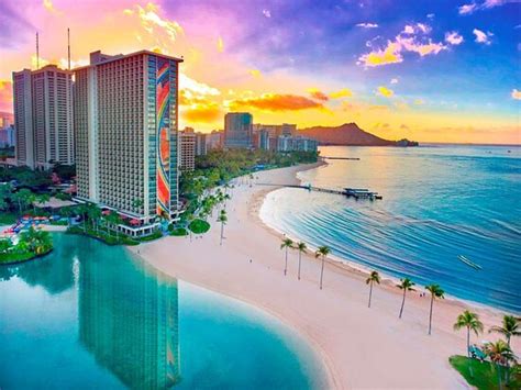 Hilton Hawaiian Village Waikiki Beach Resort Desde 5281 Honolulu