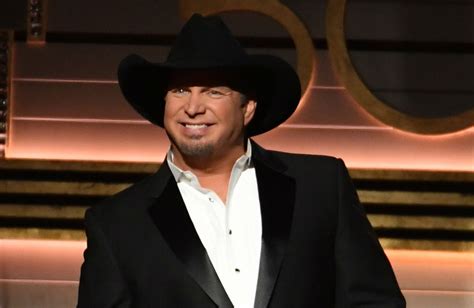 Garth Brooks Wants To Bring Back Chris Gaines
