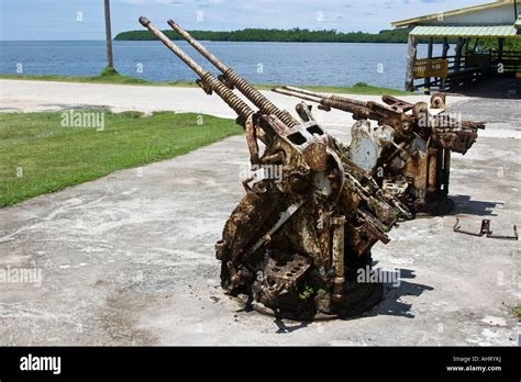 Wwii Japanese Anti Aircraft Artillery Gun Palau Island Stock Photo Alamy