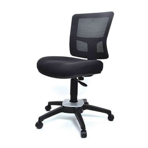 Medical office reception furniture provides extra comfort to patients. Find Metro ll Mesh Chair | Medical Office Chairs