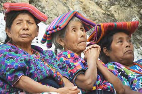 Fuerza y camino de dignificación de mujeres indígenas en Guatemala