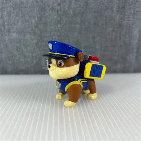 Paw Patrol Ultimate Rescue Police Pup Rubble Action Pack Figure Spin