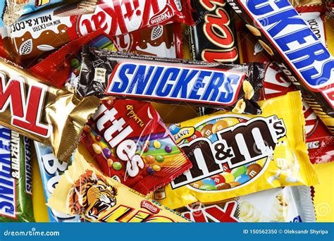A Collection Of Famous Chocolate Bars Editorial Image Image Of Heap