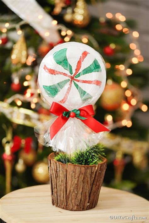 Diy Giant Lollipops Christmas Decoration Diy And Crafts