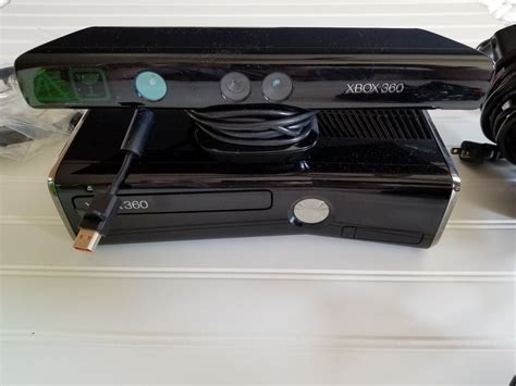 Microsoft Xbox 360 Kinect Bundle 250gb Hard Drive Glossy Black Console