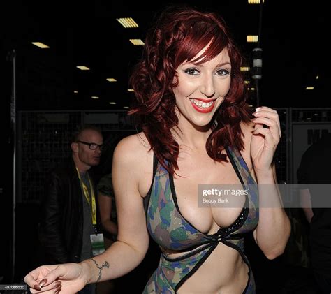 Lauren Phillips Attends Exxotica Day 1 At New Jersey Convention And News Photo Getty Images