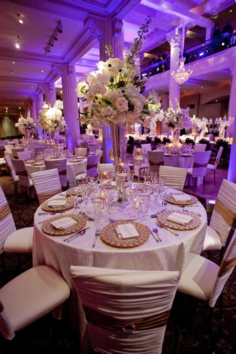 Reception Décor Photos White Gold Tablescape With Purple Lighting