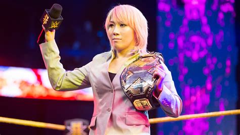 Asuka Relinquishes NXT Womens Title WWE