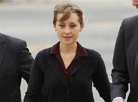 Allison Mack Cites Scientology In Defense In Nxivm Case E Online Au