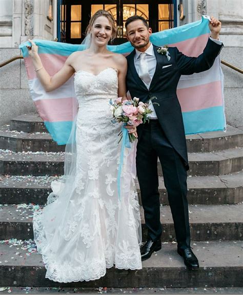 Hannah Winterbourne And Jake Graf The Best Transgender Couple Transgender Bride Lgbt Wedding
