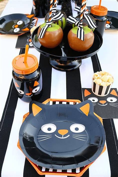 Simple Black Cat Halloween Party For Kids Michelles Party Plan It