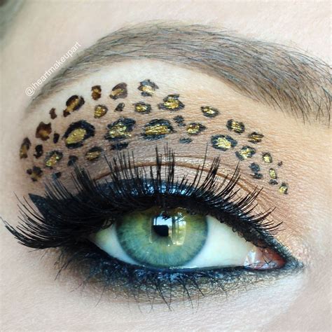 Big Eyes Makeup Tutorial Halloween - youdesignitscarves