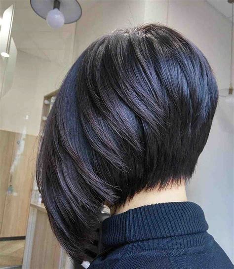 39 Modern Inverted Bob Haircuts Women Are Getting Now