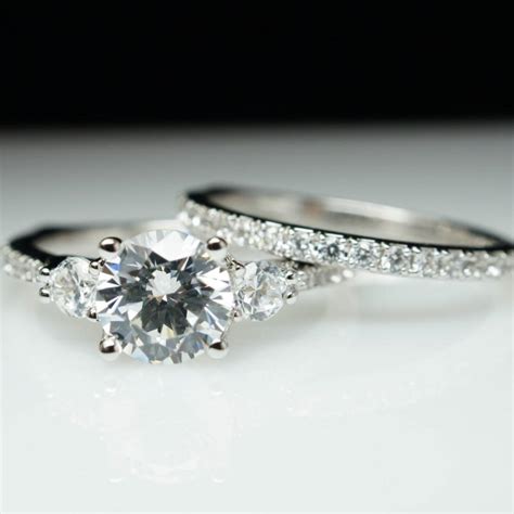 Beautiful 3 Stone Solitaire Diamond Engagement Ring And Wedding Band