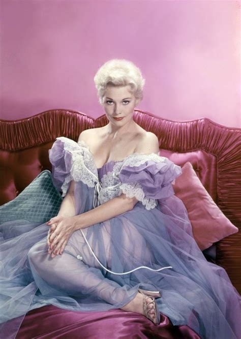 Top 20 Most Gorgeous Blonde Bombshells Of The 1950s ~ Vintage Everyday