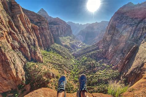 Best Easy Hike In Zion Canyon Overlook Trail Inspire • Travel • Eat