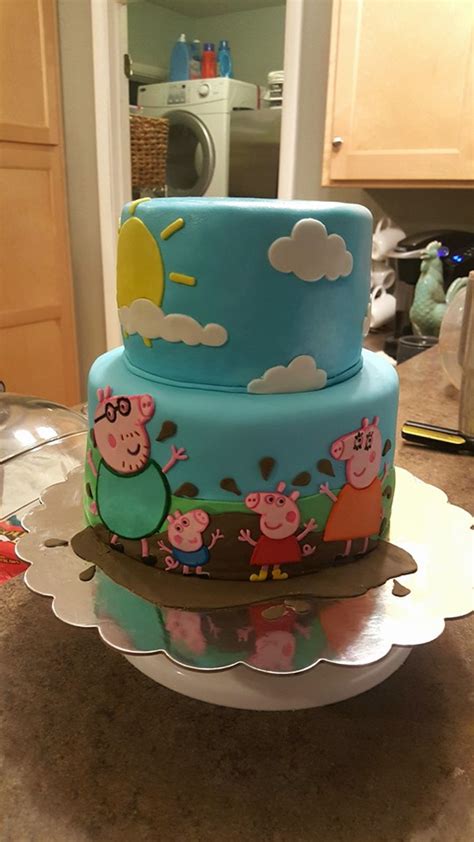 Peppa Pig Fondant Cake