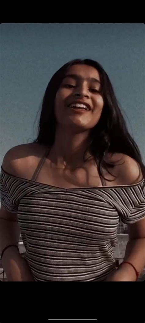 To Hot To Handle This Girl🤤🤤 Those Boobs Structure Ahha Rfapponactress
