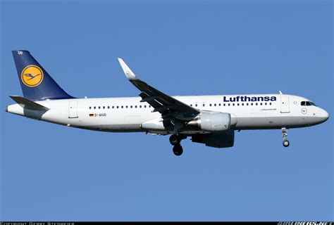 Airbus A320 214 Lufthansa Aviation Photo 6963595