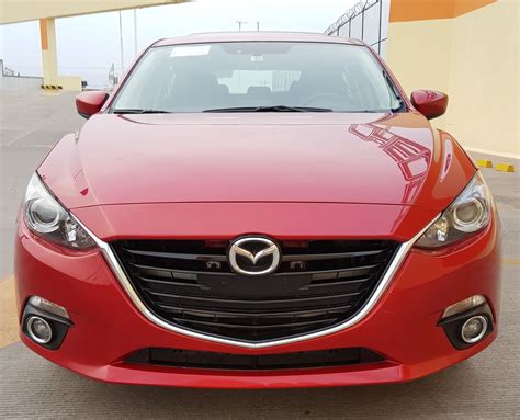 Mazda 3 Hatchback 2016 3007 Km Originales Tela Qc R18 Rojo 25 Lts