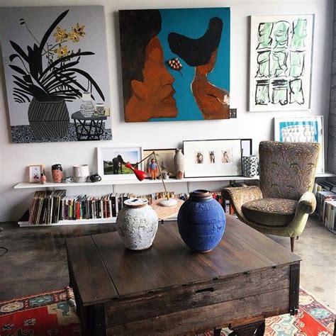 Step Inside Emily Ratajkowskis Art Filled La Apartment