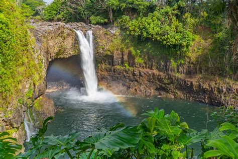 Rainbow Falls In Hilo Hawaii 5716x3811 Wallpaperable